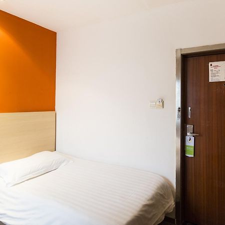 Motel Shenzhen Longgang Longcheng Square Metro Station Εξωτερικό φωτογραφία