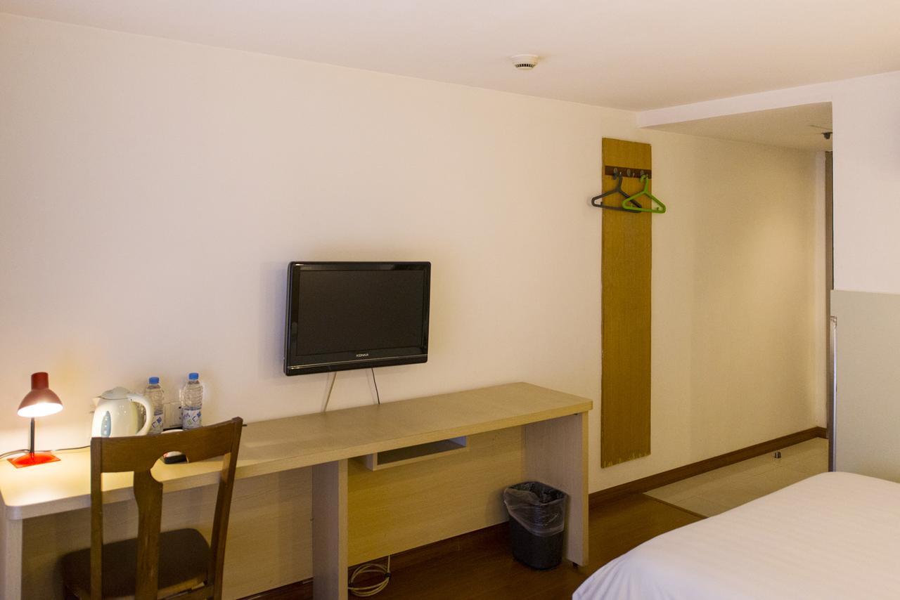 Motel Shenzhen Longgang Longcheng Square Metro Station Εξωτερικό φωτογραφία