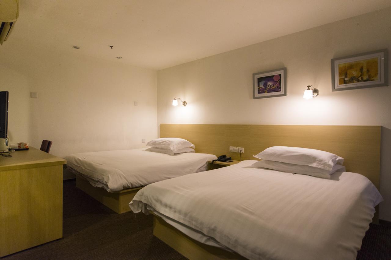 Motel Shenzhen Longgang Longcheng Square Metro Station Εξωτερικό φωτογραφία